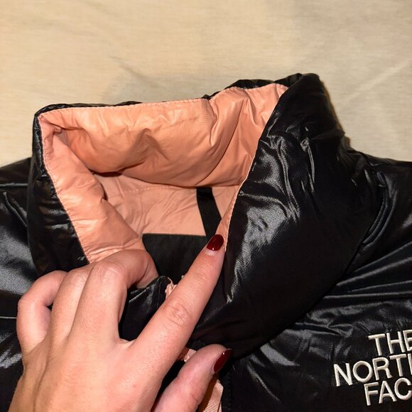 The North Face Nuptse Cropped Jacket in Pink - Picture 2 of 5